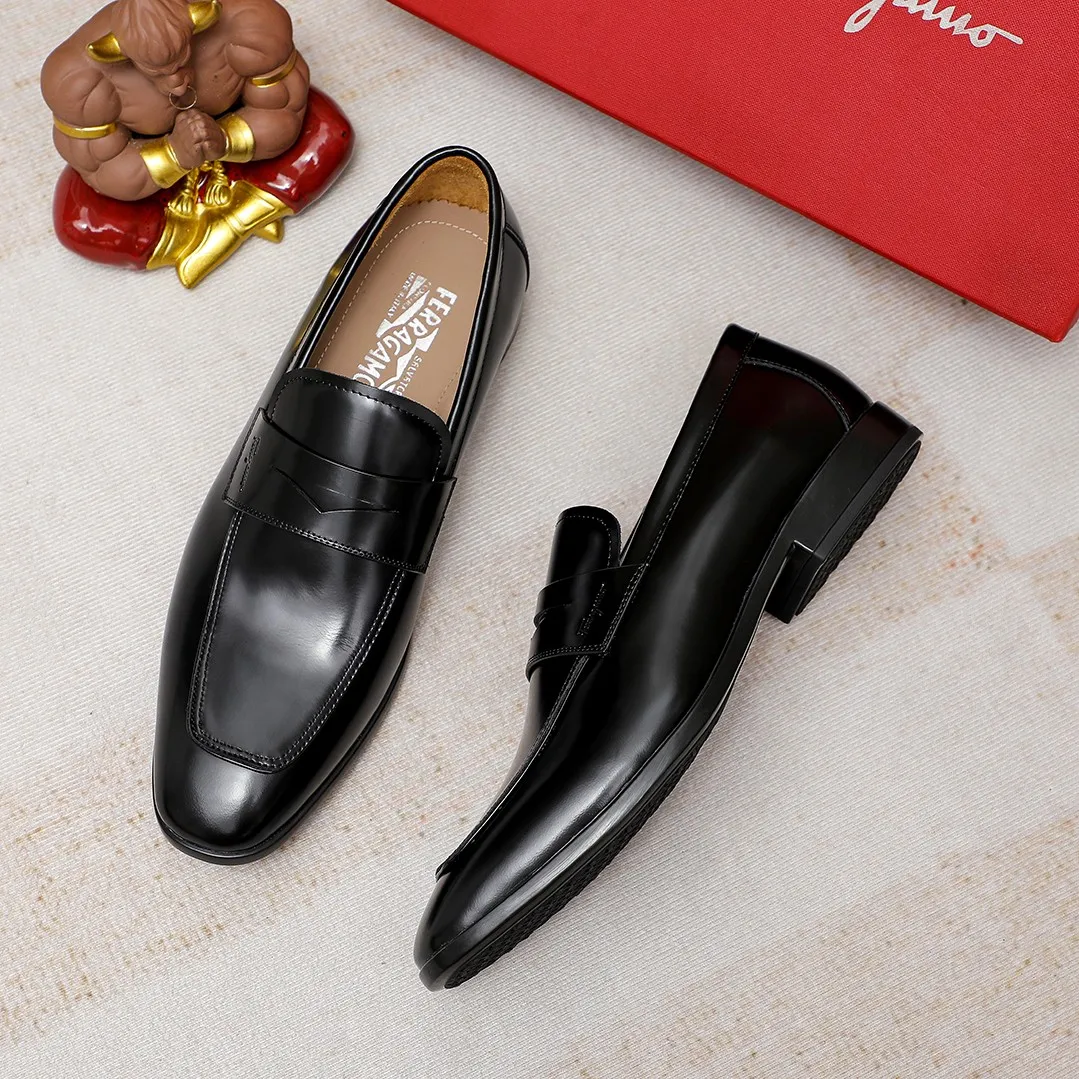 Men's shoes 💰600 🕷🕷🐂【Ferragamo】 Popular fashion casual shoes🇨🇳Official website counter 1:1 production, original mold opening💯Good quality can be seen, imported high-end first-layer pebbled calfskin, water-dyed🐂leather lining🌿very clear texture, high-quality waterproof, non-slip and wear-resistant outsole🎋high quality and low price, truly handmade🍓, 5 colors available! Code number 38-44 (45. To be customized)